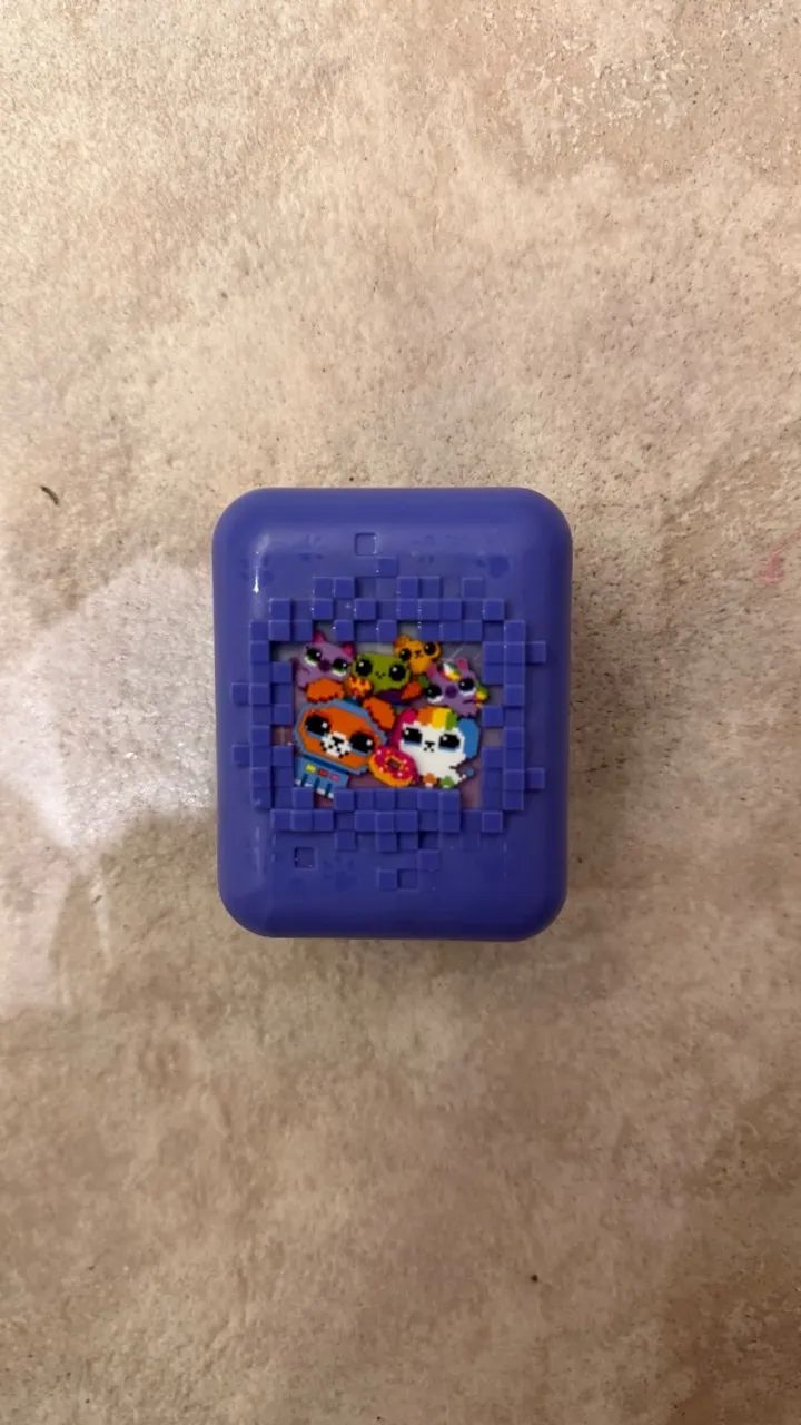 Bitzee pet virtual