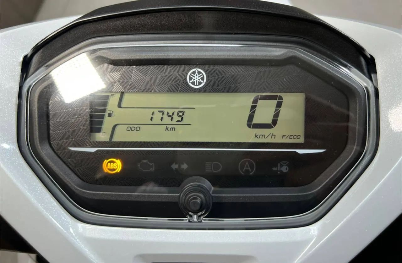 FLUO 125 ABS BRANCA 2025/2026 - Foto 4