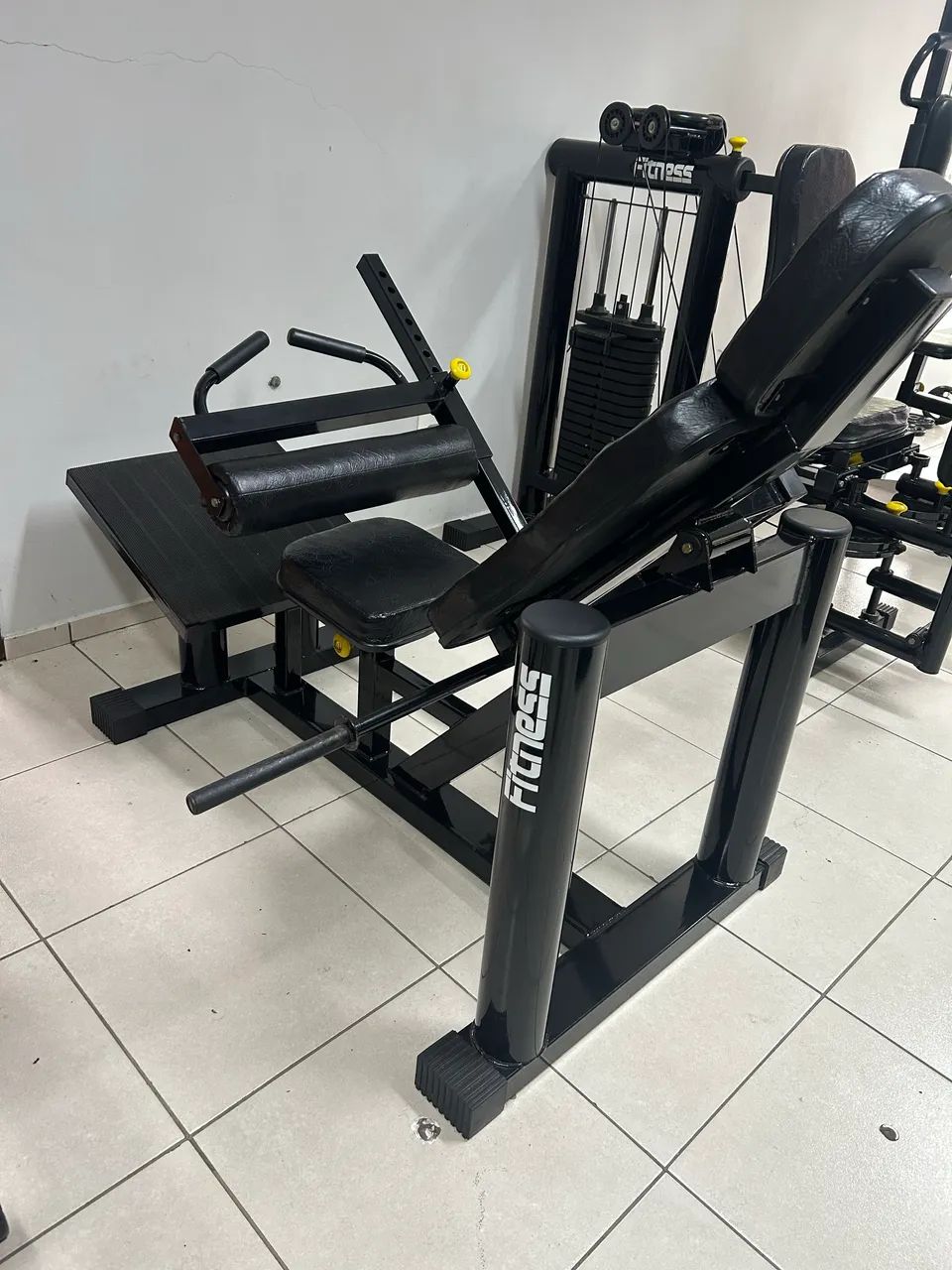 MÁQUINA ELEVAÇÃO PÉLVICA  - Foto 2