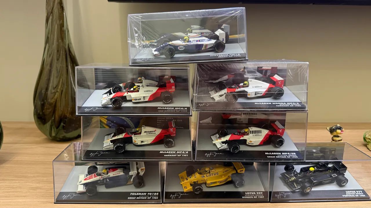 Miniatura Senna 