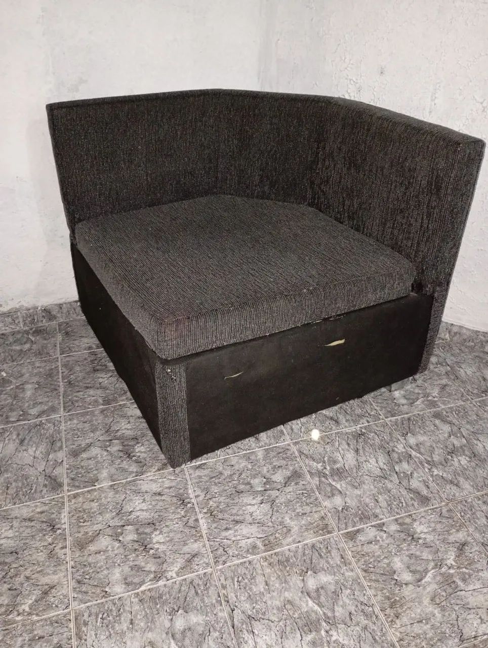 Vendo Sofá de canto de parede 
