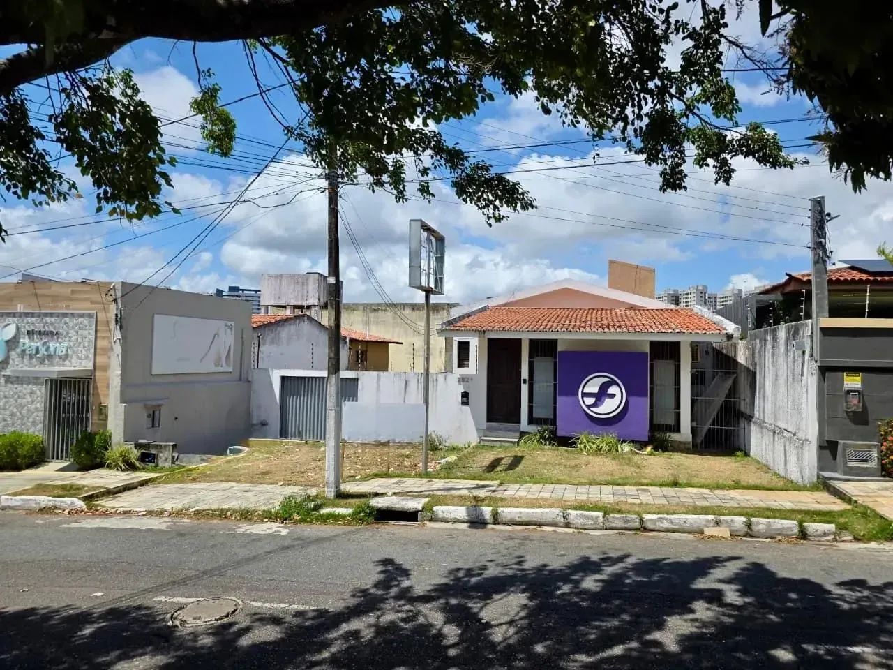 CASA COMERCIAL - CAPIM MACIO