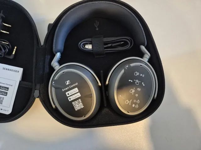 Fone De Ouvido Bluetooth Sennheiser Momentum 4 Novo na caixa