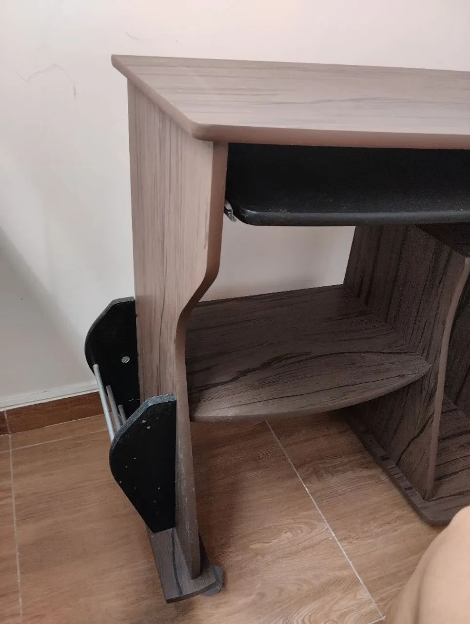 Mesinha de Computador  - Foto 2