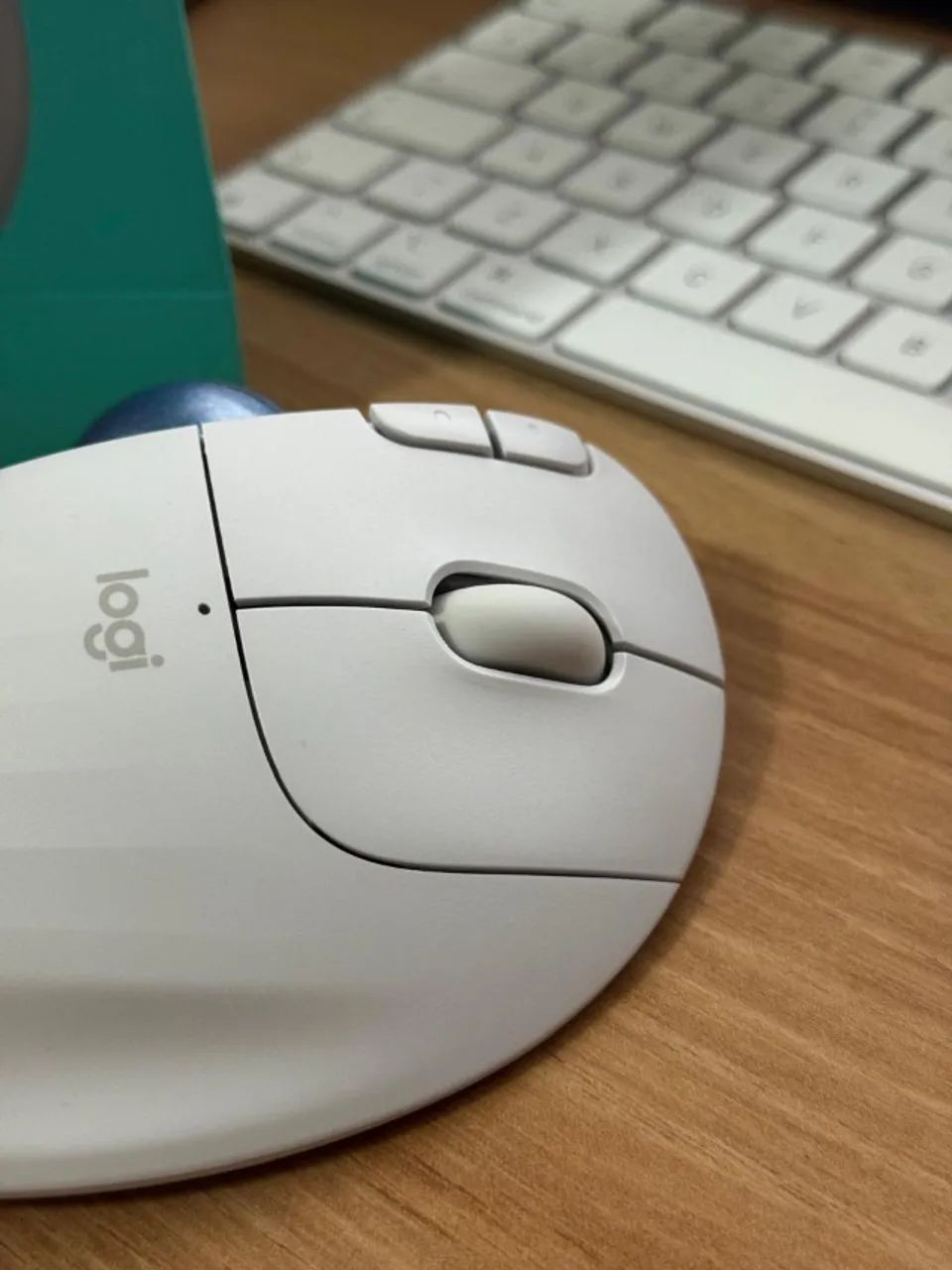 Logitech M575s441992363765278721