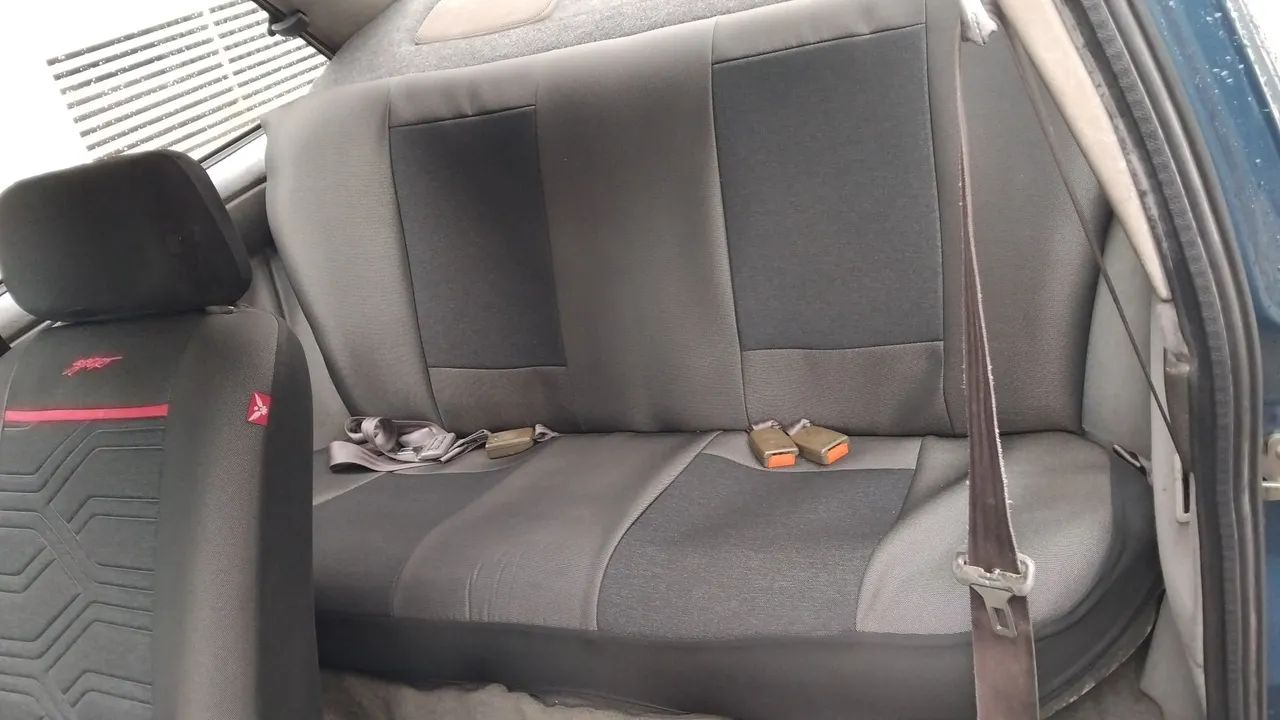Volkswagen Logus 1.6 / CLI / CL/ GL (álcool) 1994 - Foto 4
