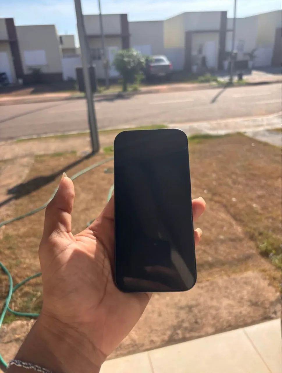 iPhone 16 Pro