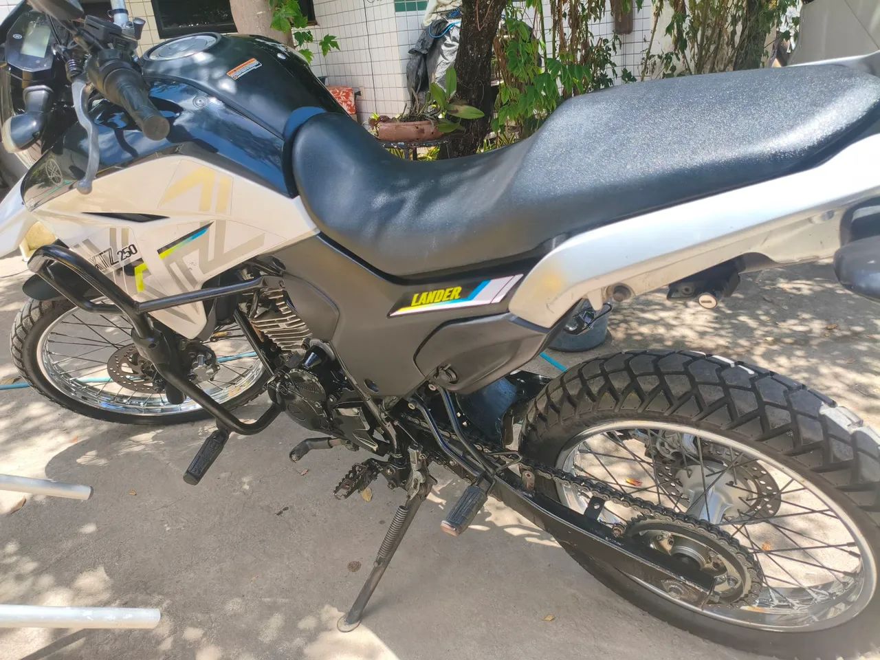 Lander 2020 conservada - Foto 2