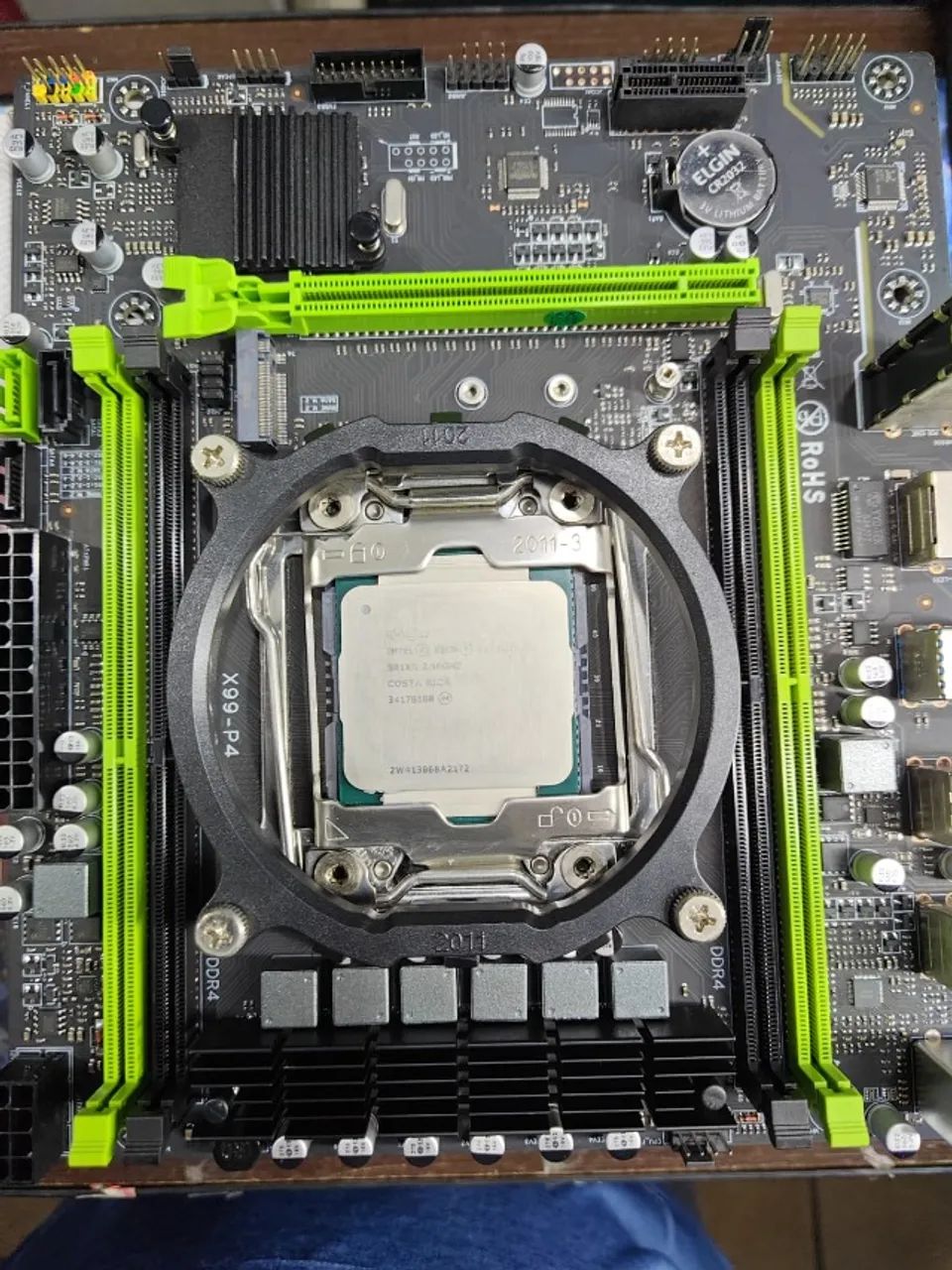 Placa mãe x99 P4 + Xeon e5 2670 v3 apenas venda
