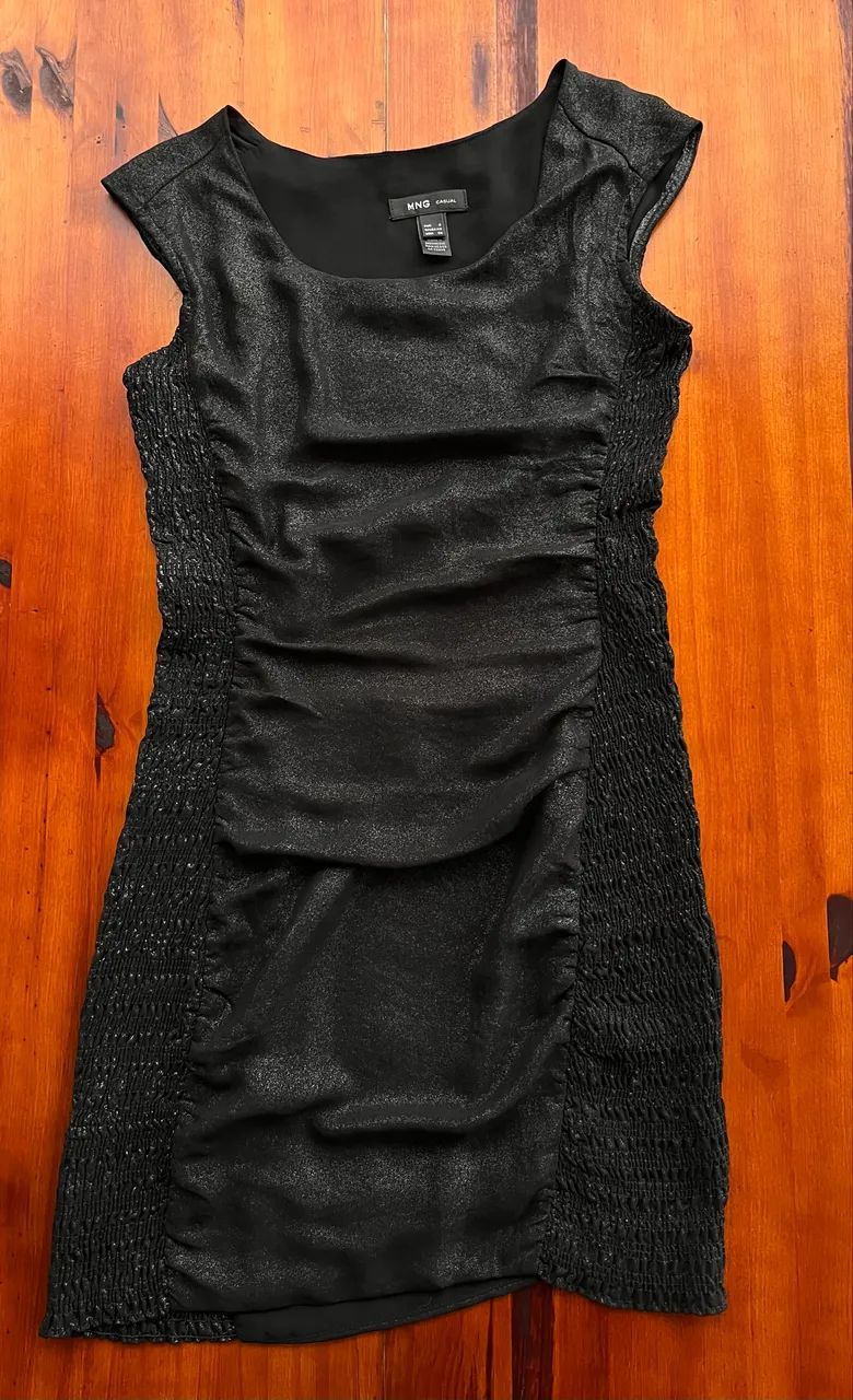 Vestido preto tamanho P - Foto 2