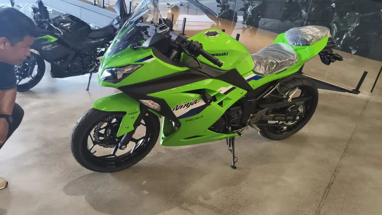 Ninja 300 - Foto 4