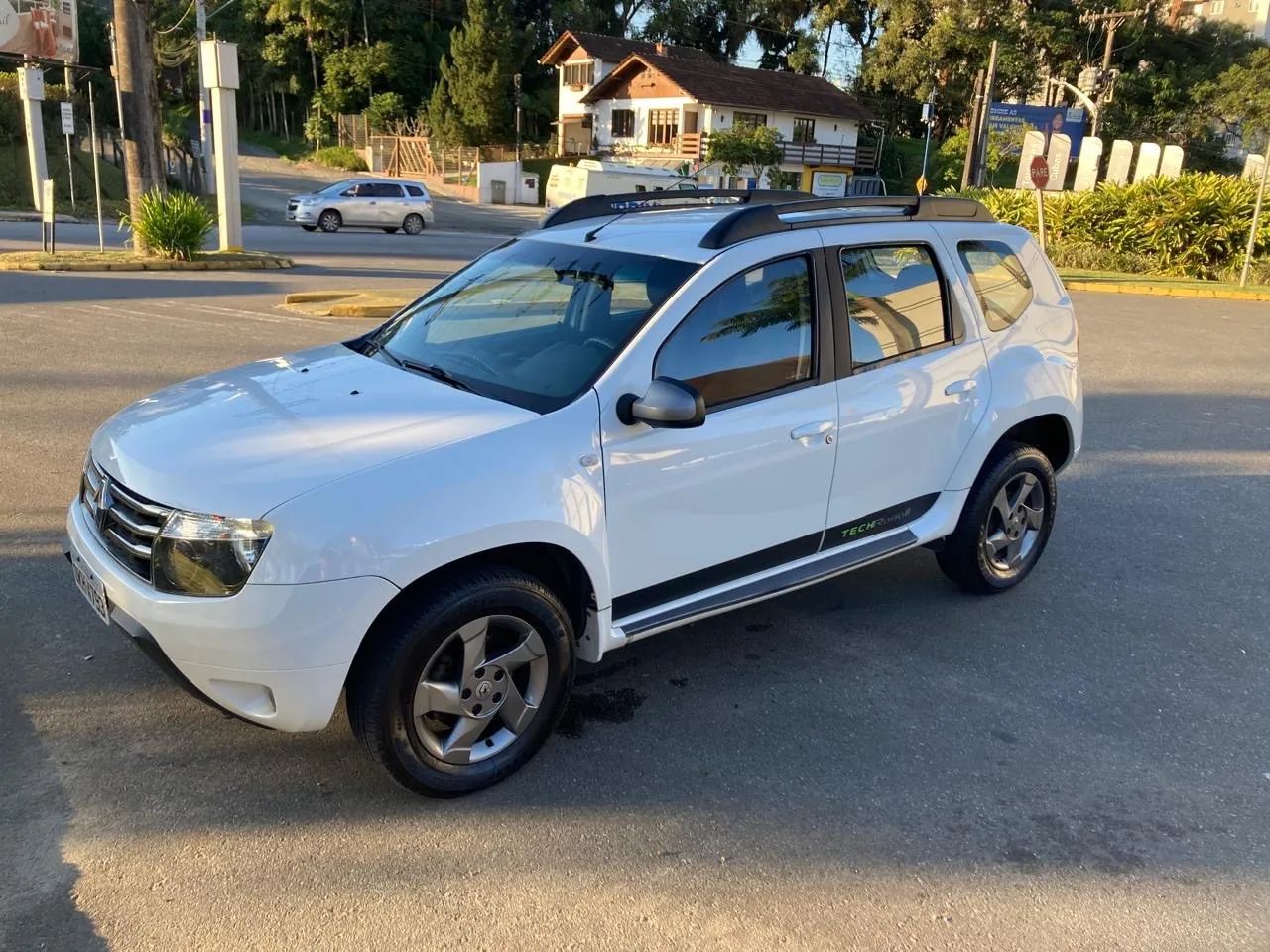 Renault Duster DUSTER TECHROAD 2.0 Hi-Flex 16V Aut. 2015