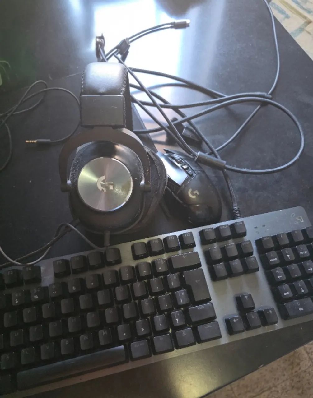 Kit Logitech (Teclado G512 Carbon + Mouse G502 Lightspeed + Headset G Pro) - Funcional