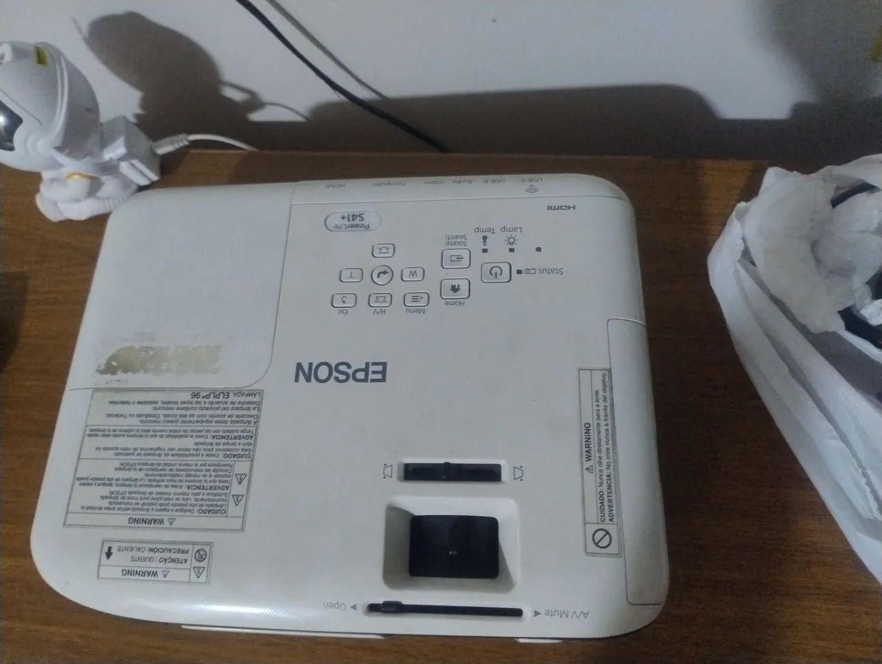 Projetor vendo ou troca por notebook computador  - Foto 2