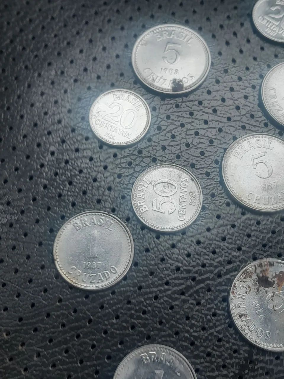 Moedas antigas vendo aceito propostas  - Foto 3