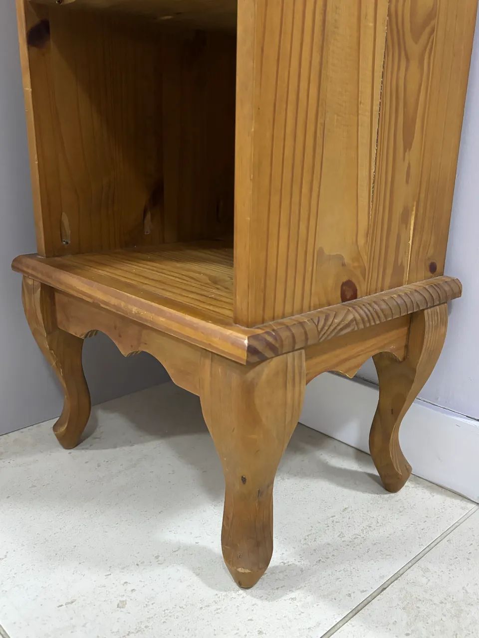 Wooden Tower Shelf, 1.36 m Height × 39 cm Width