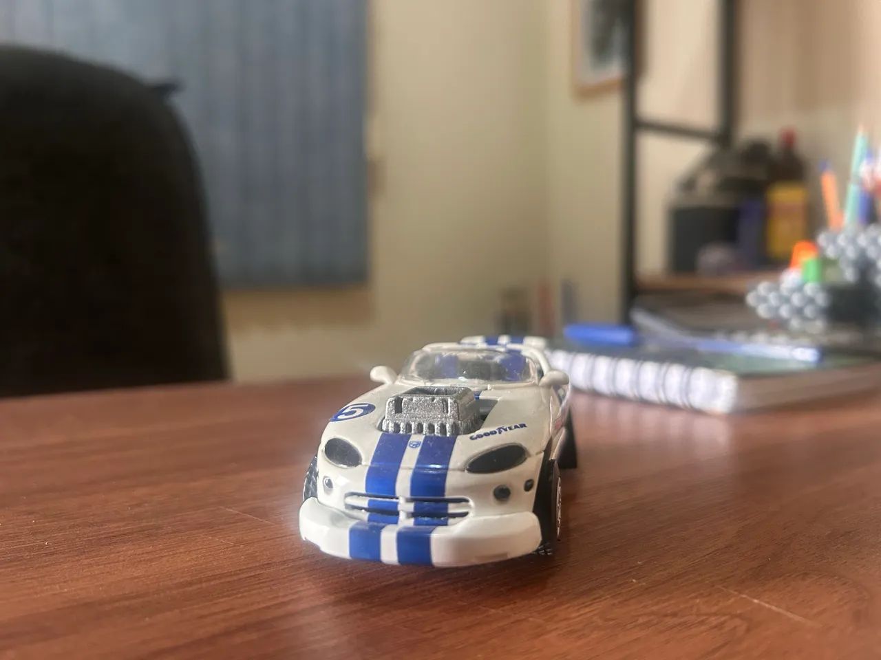 Miniatura colecionável Dodge Viper 1997 1/38  - Foto 3