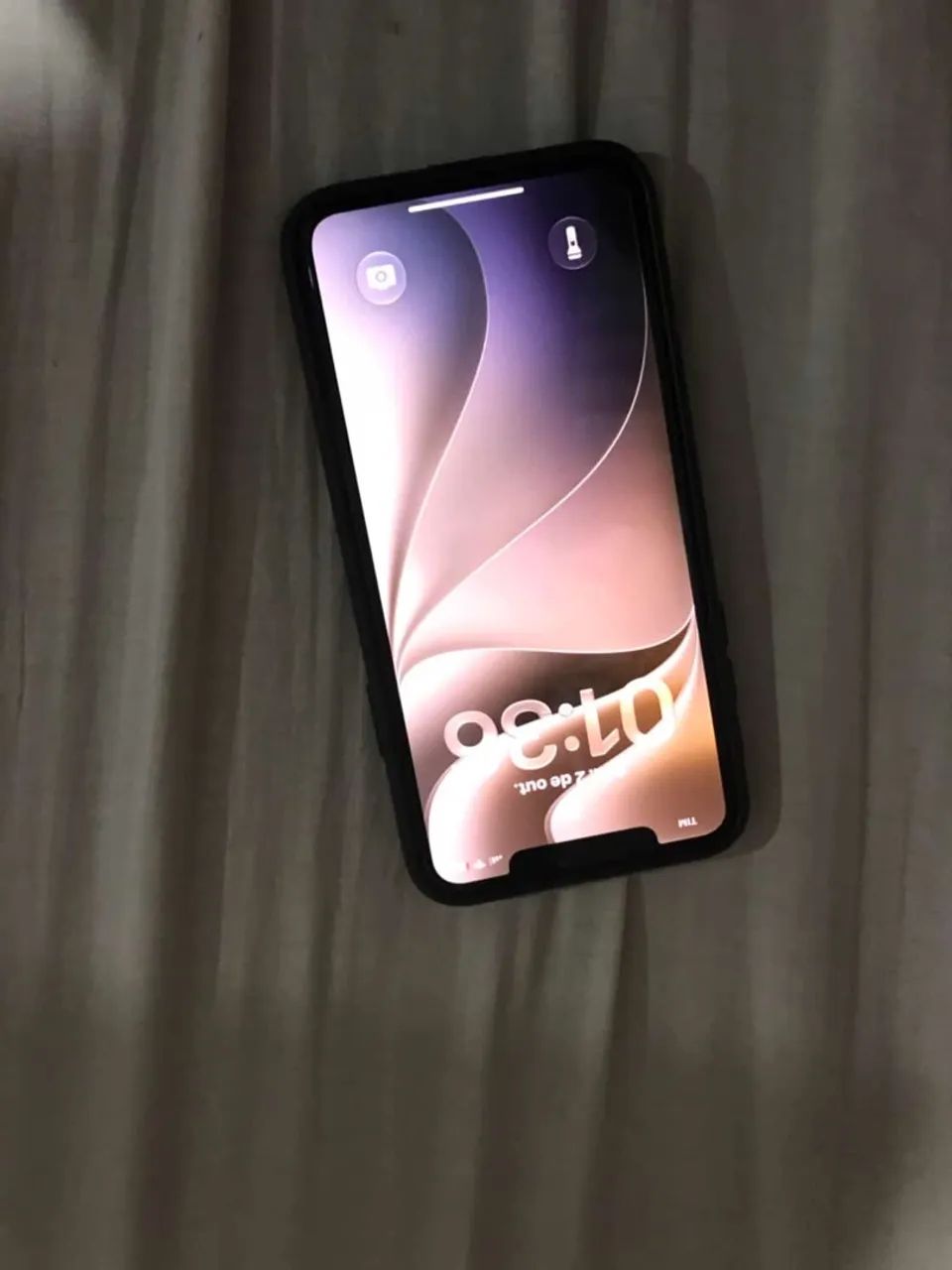 Vendo iPhone 11 Pro Max Gold - Foto 3