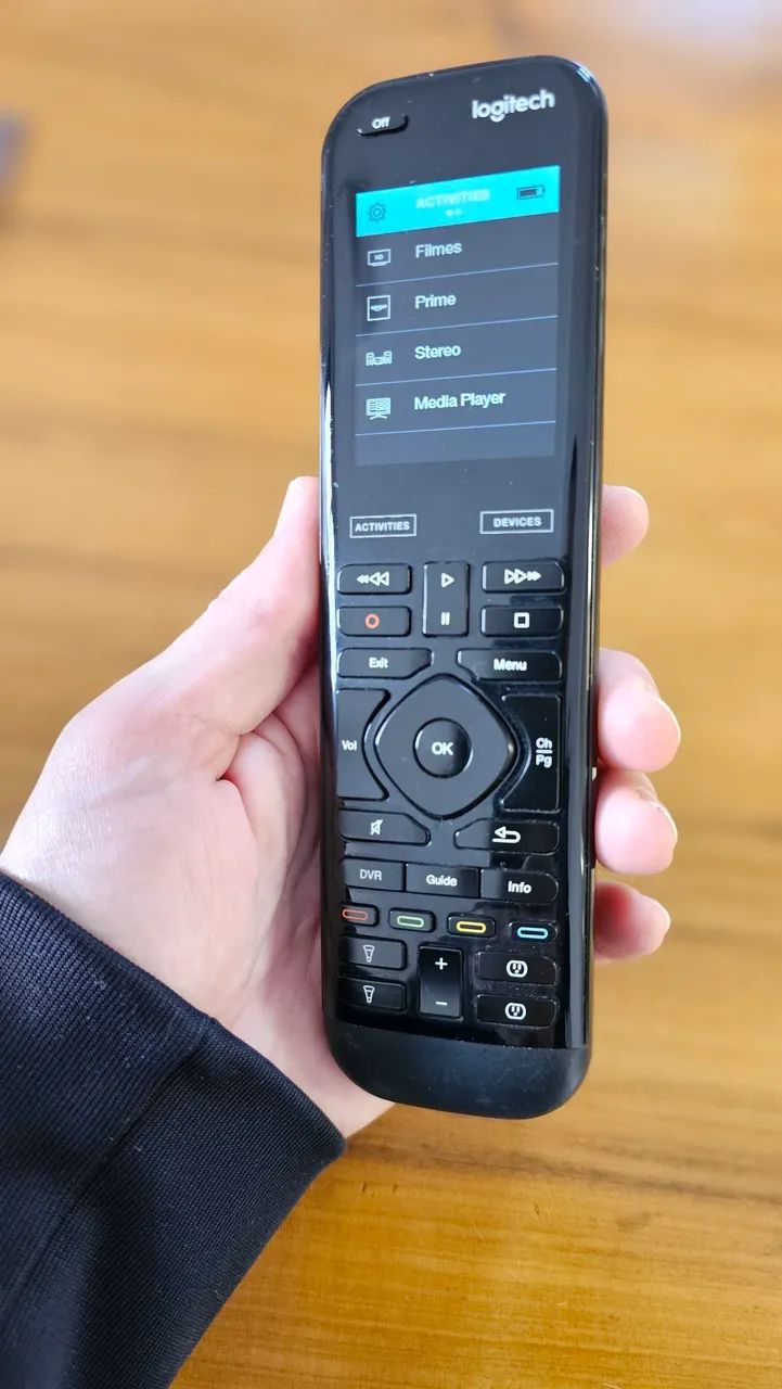 Logitech Harmony Elite - Controle remoto universal completo  - Foto 5