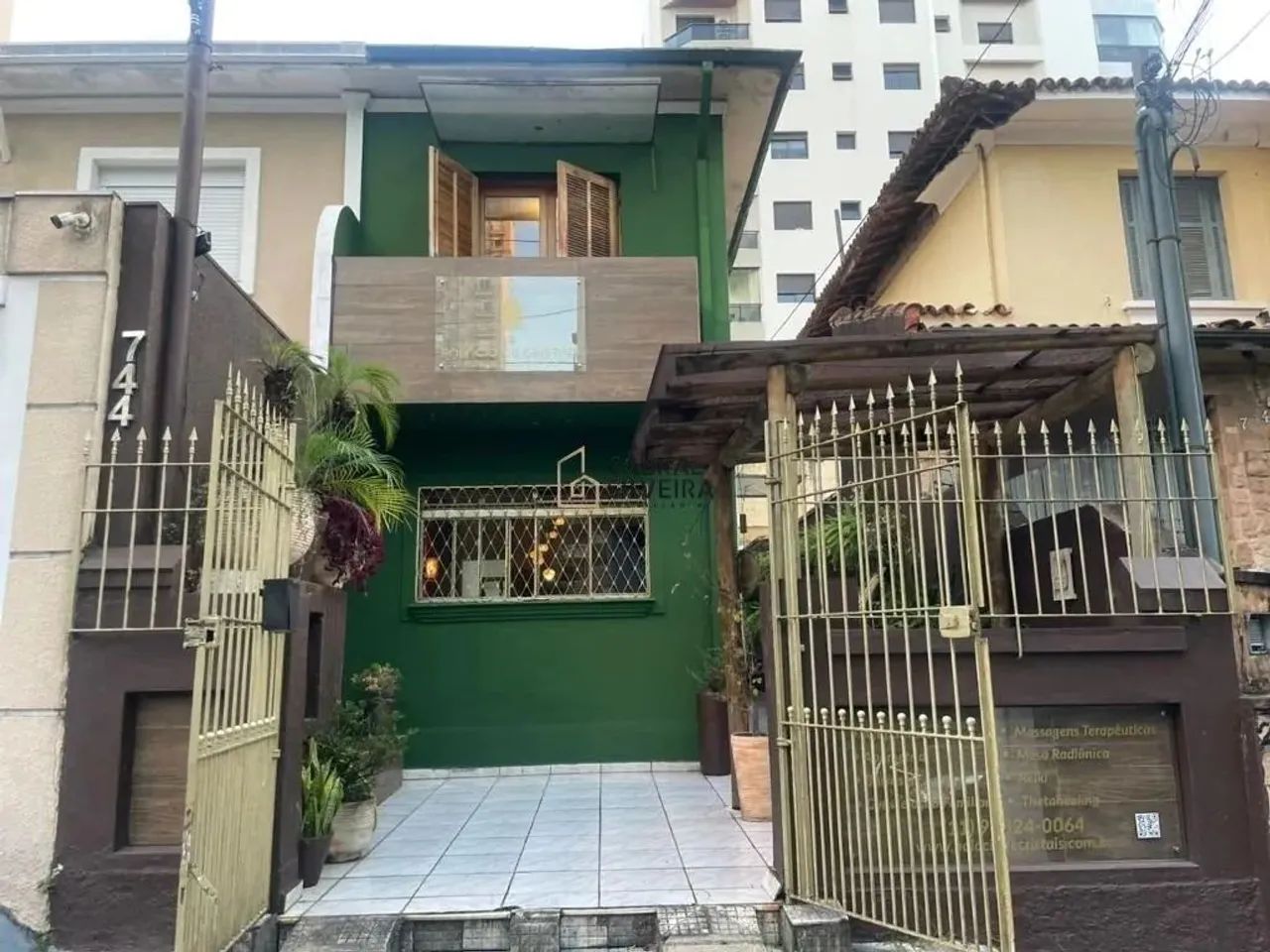 Casa Comercial Mobiliada para Locação em Moema