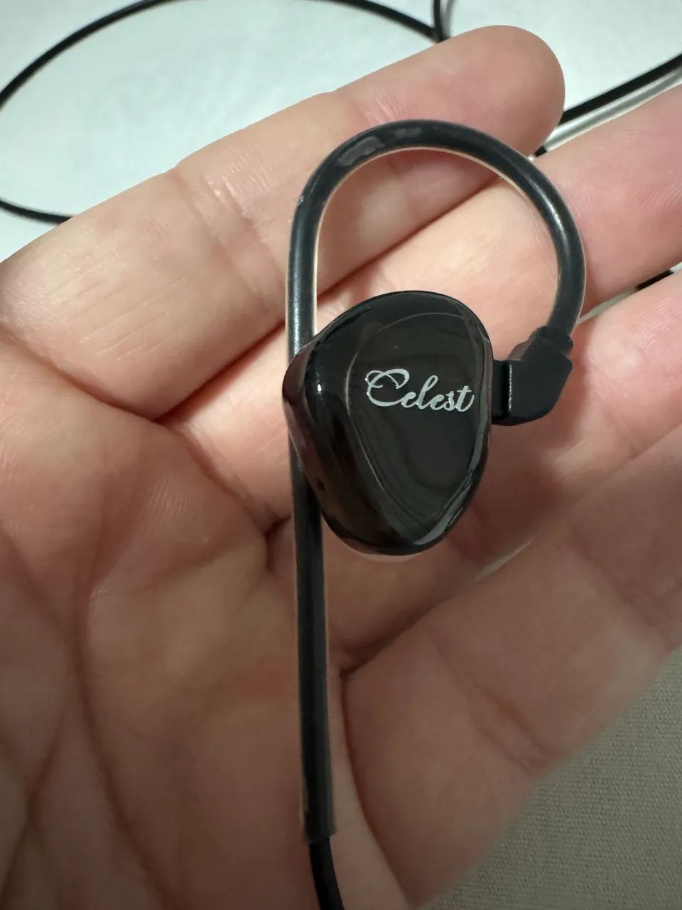Fone Celest Original - Cabo Destacável - Kit Completo com Borrachinhas - Foto 2