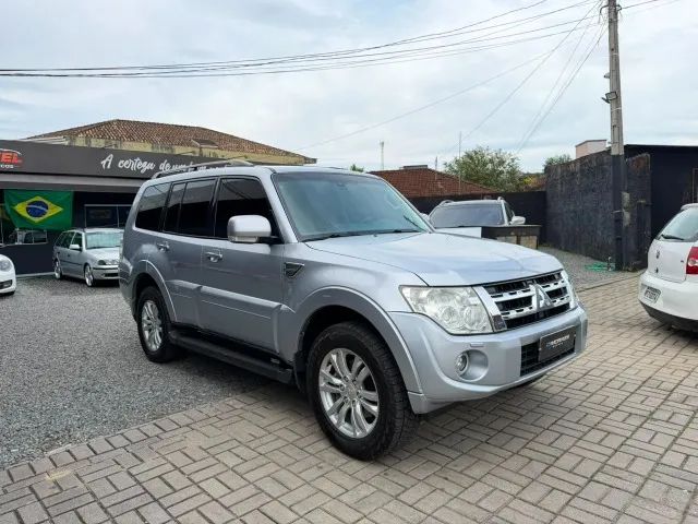 Mitsubishi Pajero Pajero HPE Full 3.8 V6 250cv 5p Aut. 2014