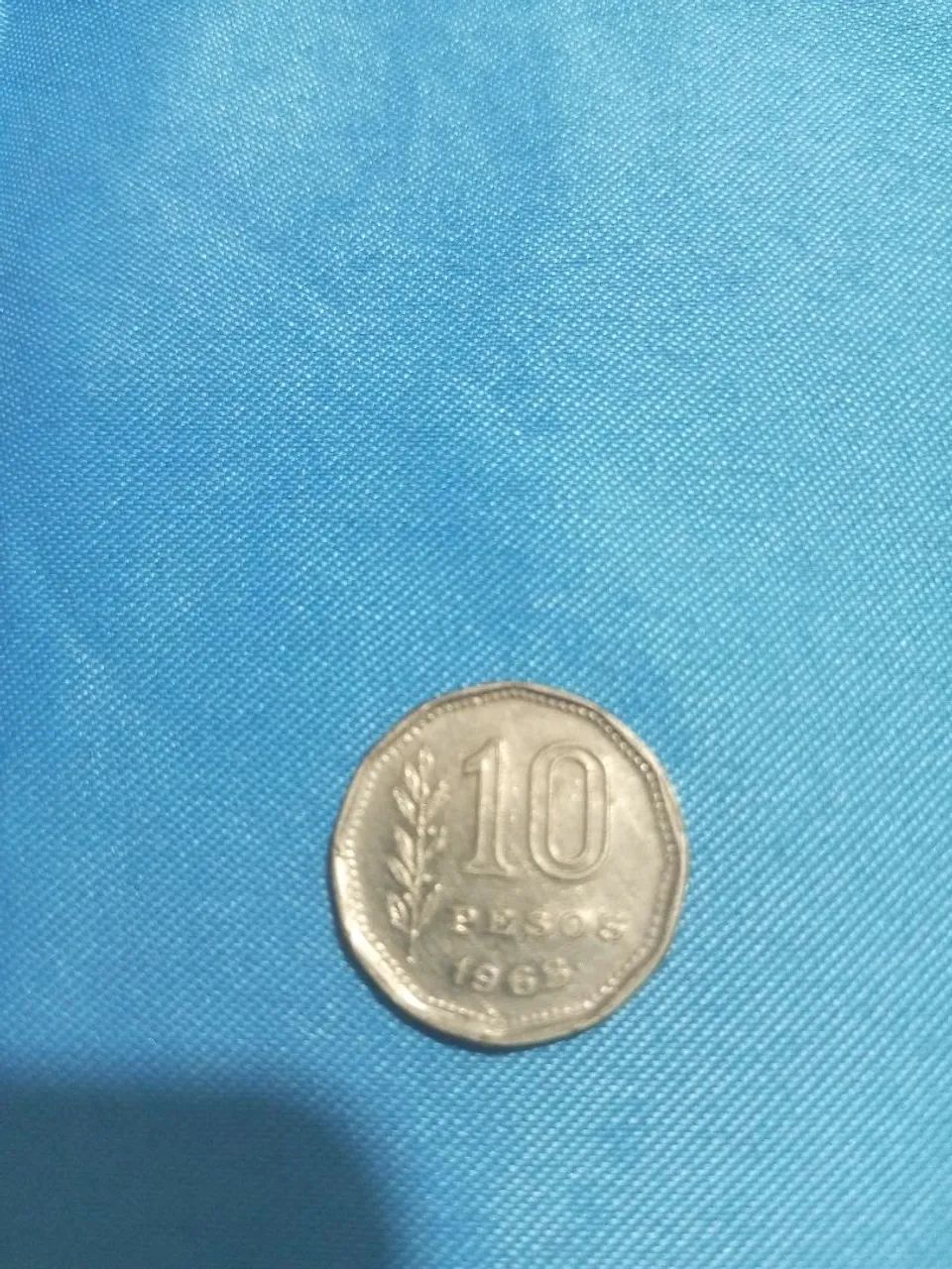 Moeda de 10 pesos Argentinos de 1968.