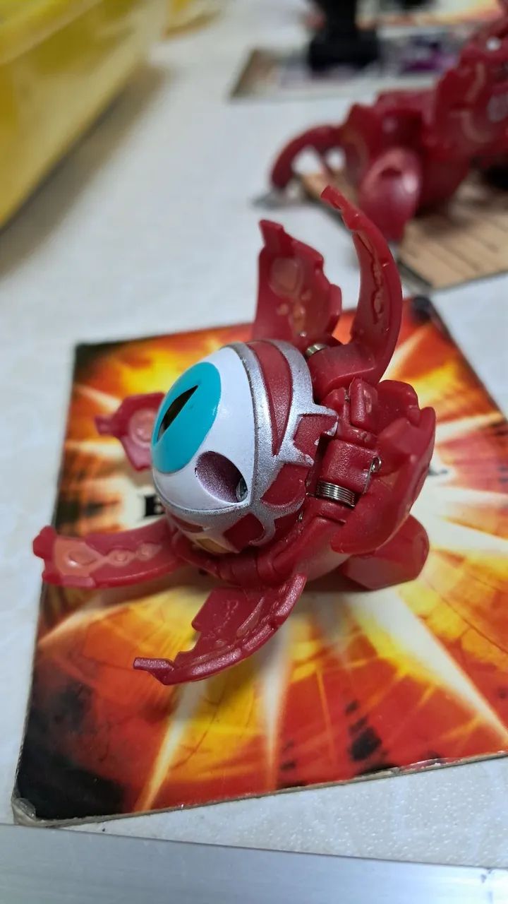 Bakugan Tentaclear pyrus  - Foto 3