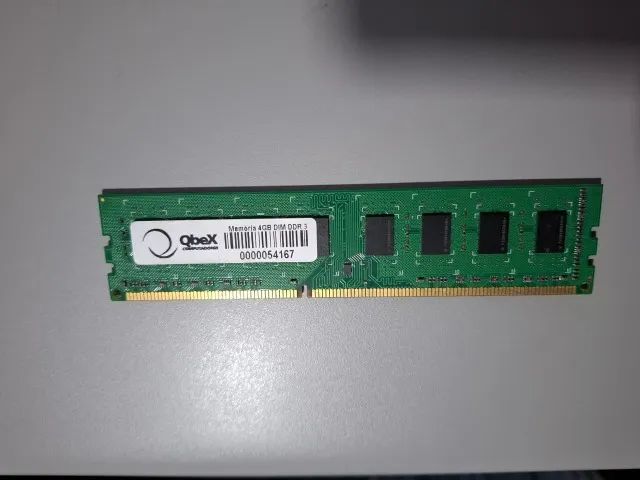 Memória RAM 4 GB