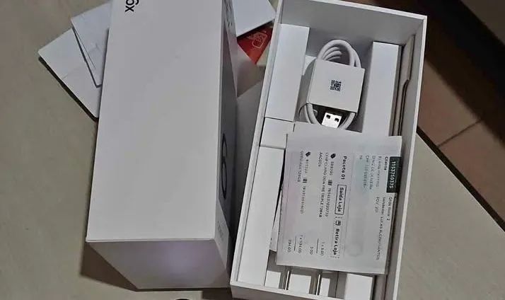 Oppo A6x 128 - Foto 4