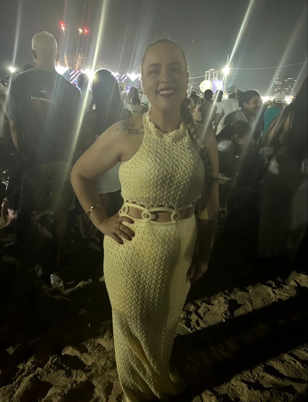 VENDE-SE VESTIDO AMARELO  - Foto 3