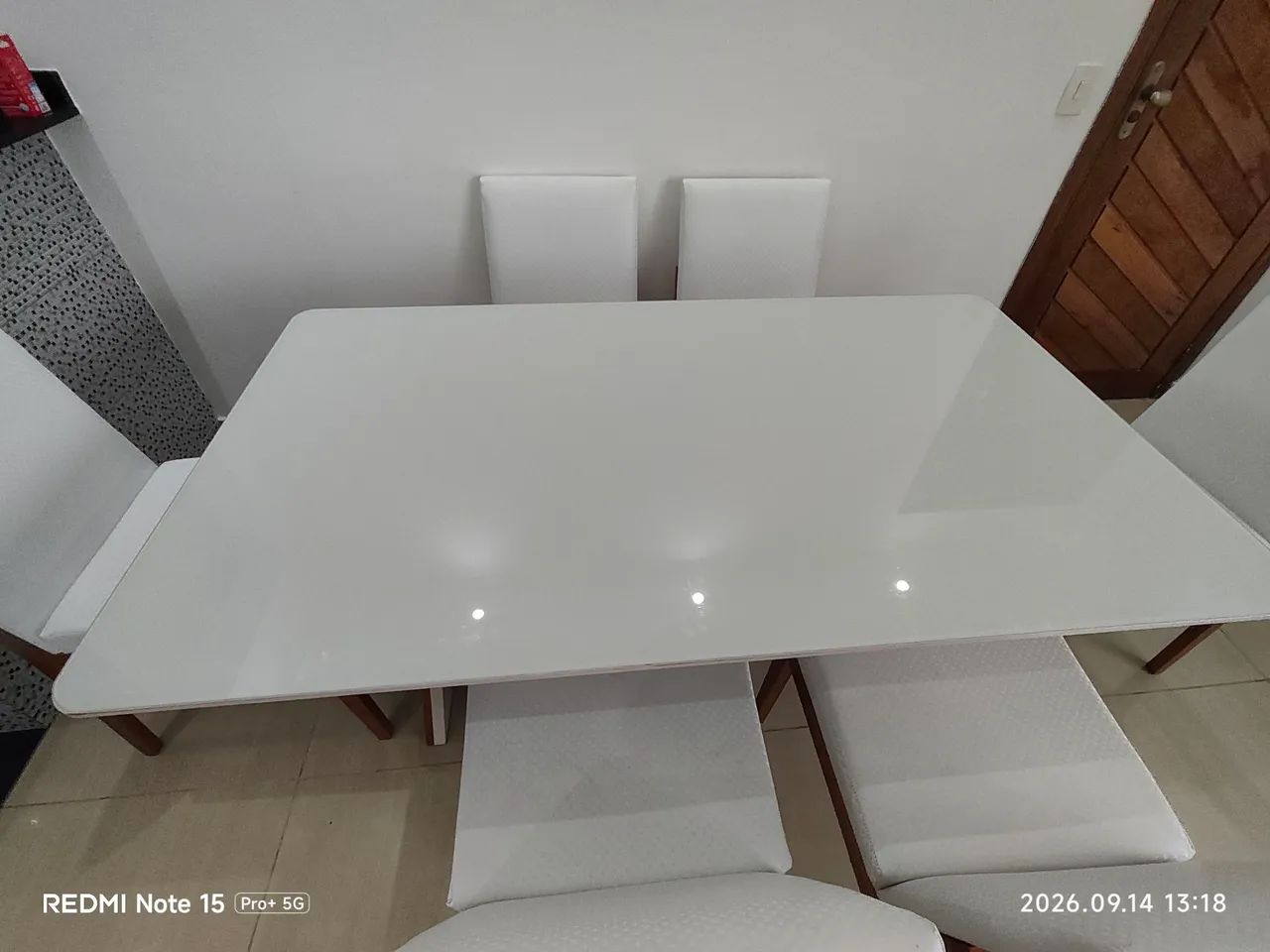 Mesa de vidro com 6 cadeiras - Foto 4