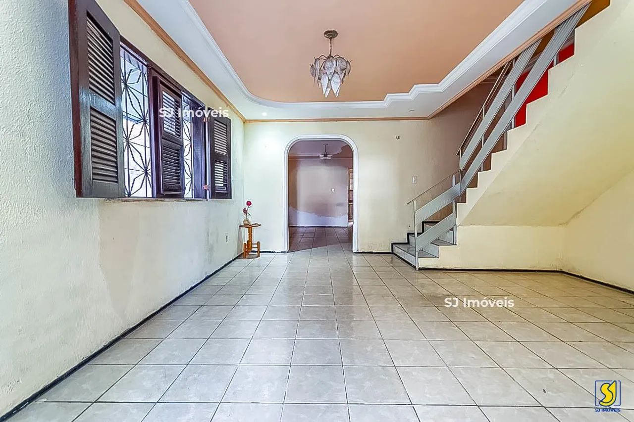 Casa duplex com 2 suítes, quintal e 4 vagas no Jardim Iracema - Foto 4