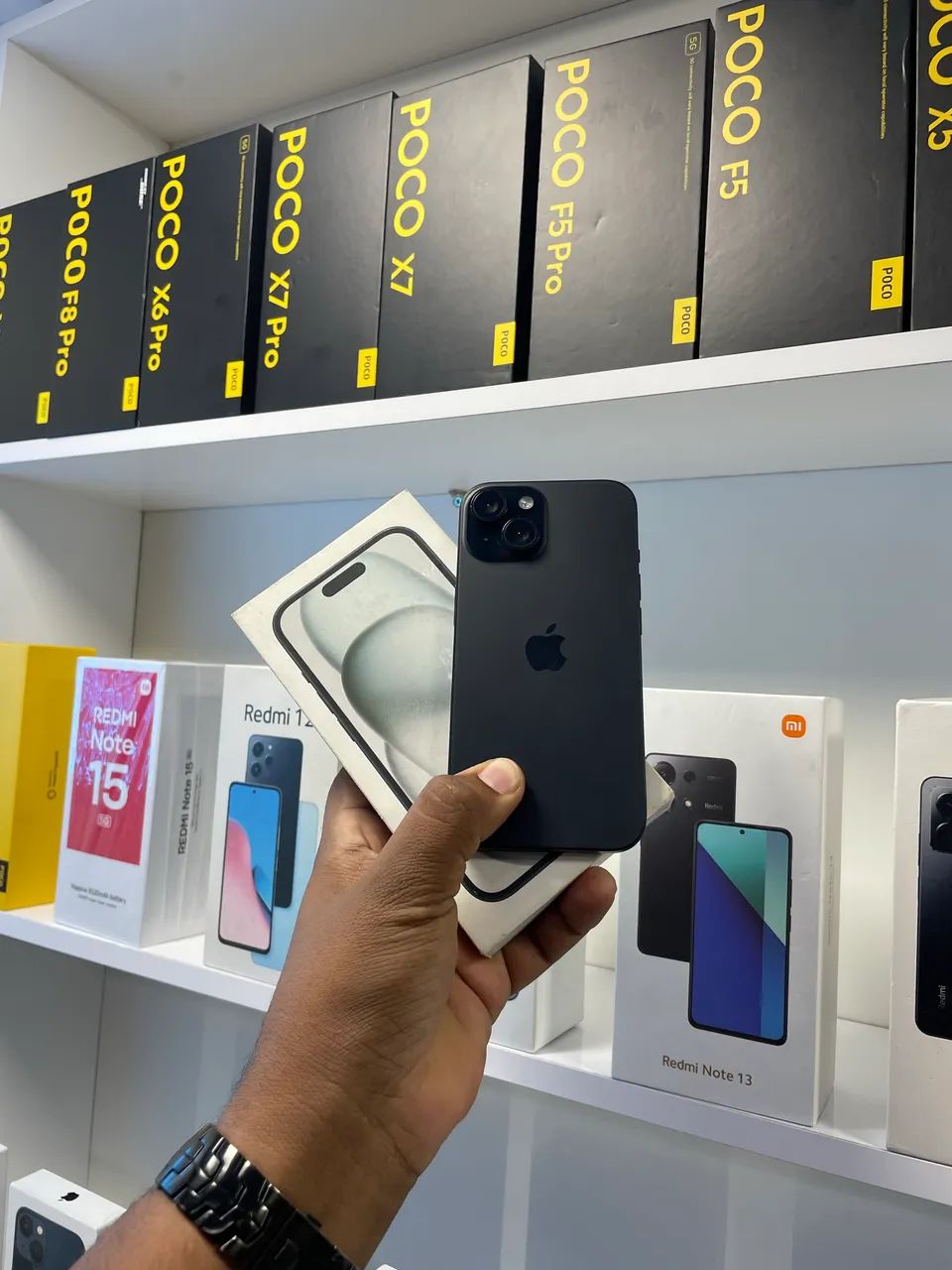 IPHONE 15  - Foto 3
