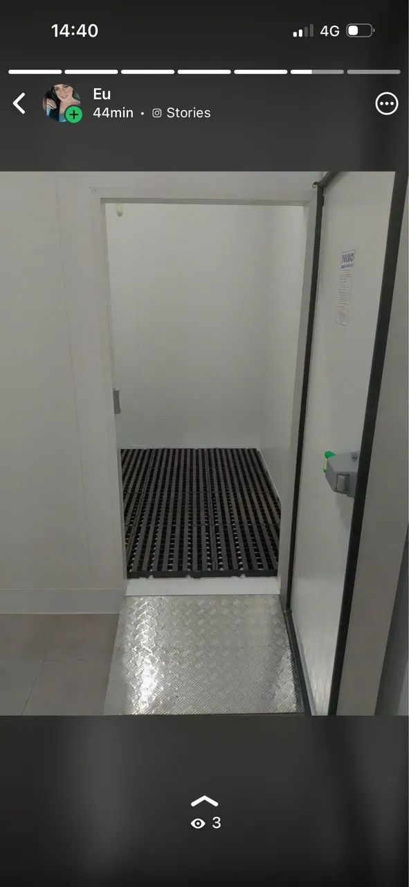 Canária Fria Congelada sob Medida