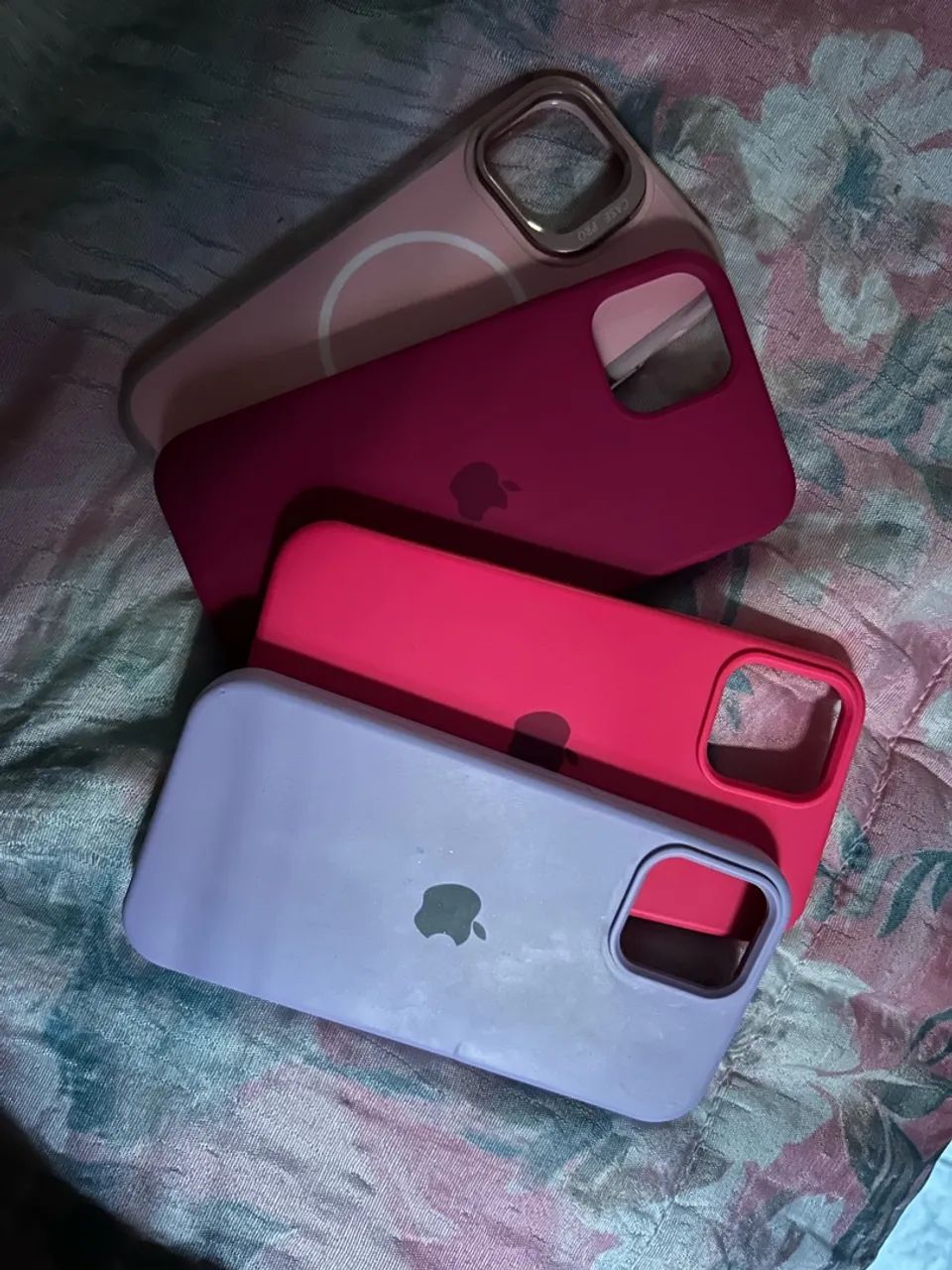 4 Capinhas iPhone 12