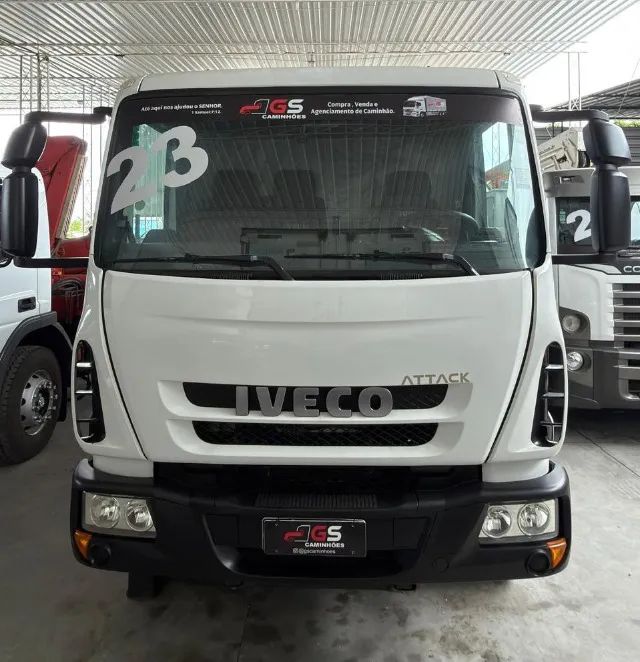 Iveco 170E21 Ano 2023 c/ Caçamba - Extra