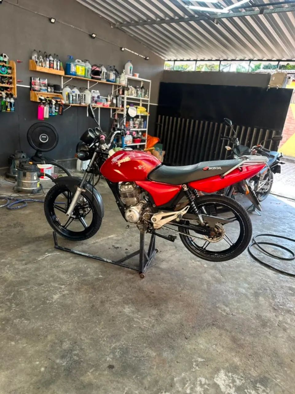 Moto bem conservada. - Foto 3