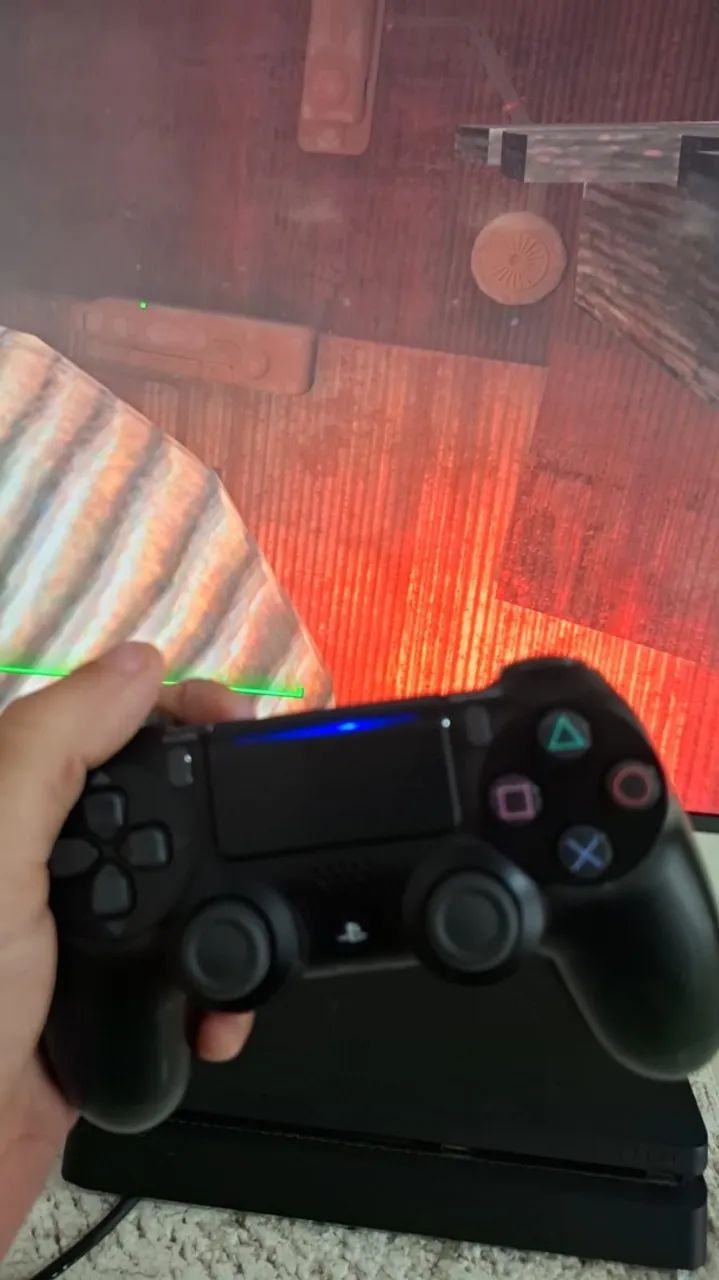 Ps4 slim com controle  perfeito estado - Foto 3