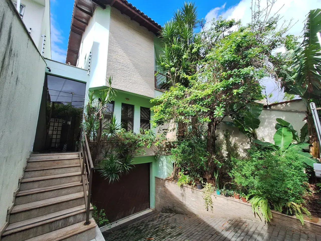 Casa com piscina e 3 quartos em Vila Santa Isabel - Foto 3