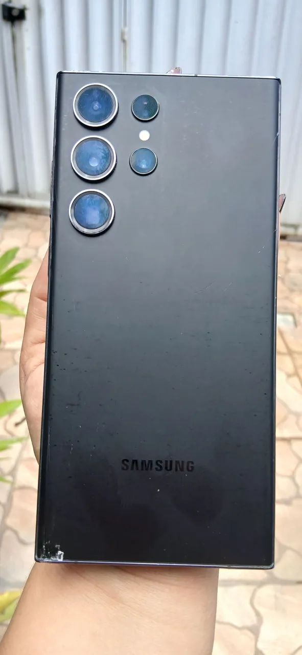 S23 Ultra 5g 256g - (TELA QUEBRADA) Todo o resto perfeito - Foto 5