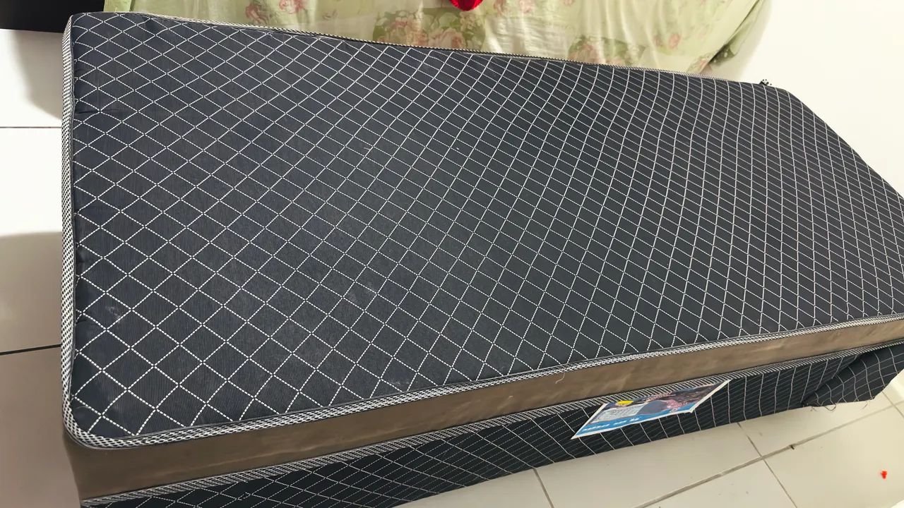 Vendo cama box 1.80x80  - Foto 2
