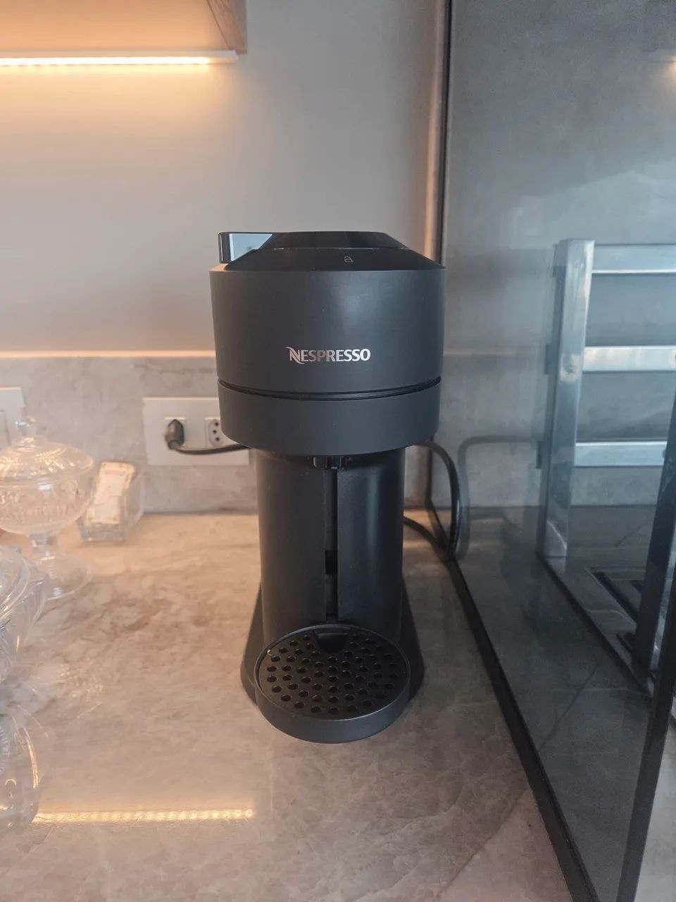 Nespresso Vertuo Next - Excelente Estado