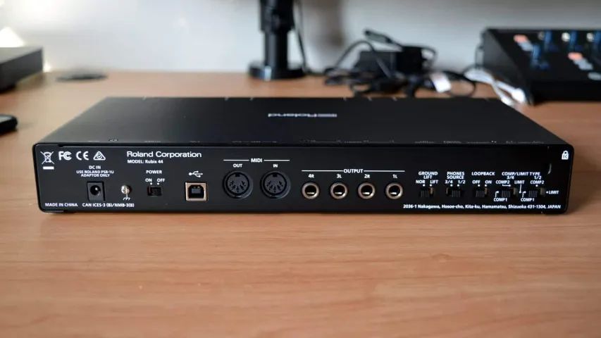 Interface de audio Rubix 44 Roland Pro Na Caixa Pouco Uso - Foto 2