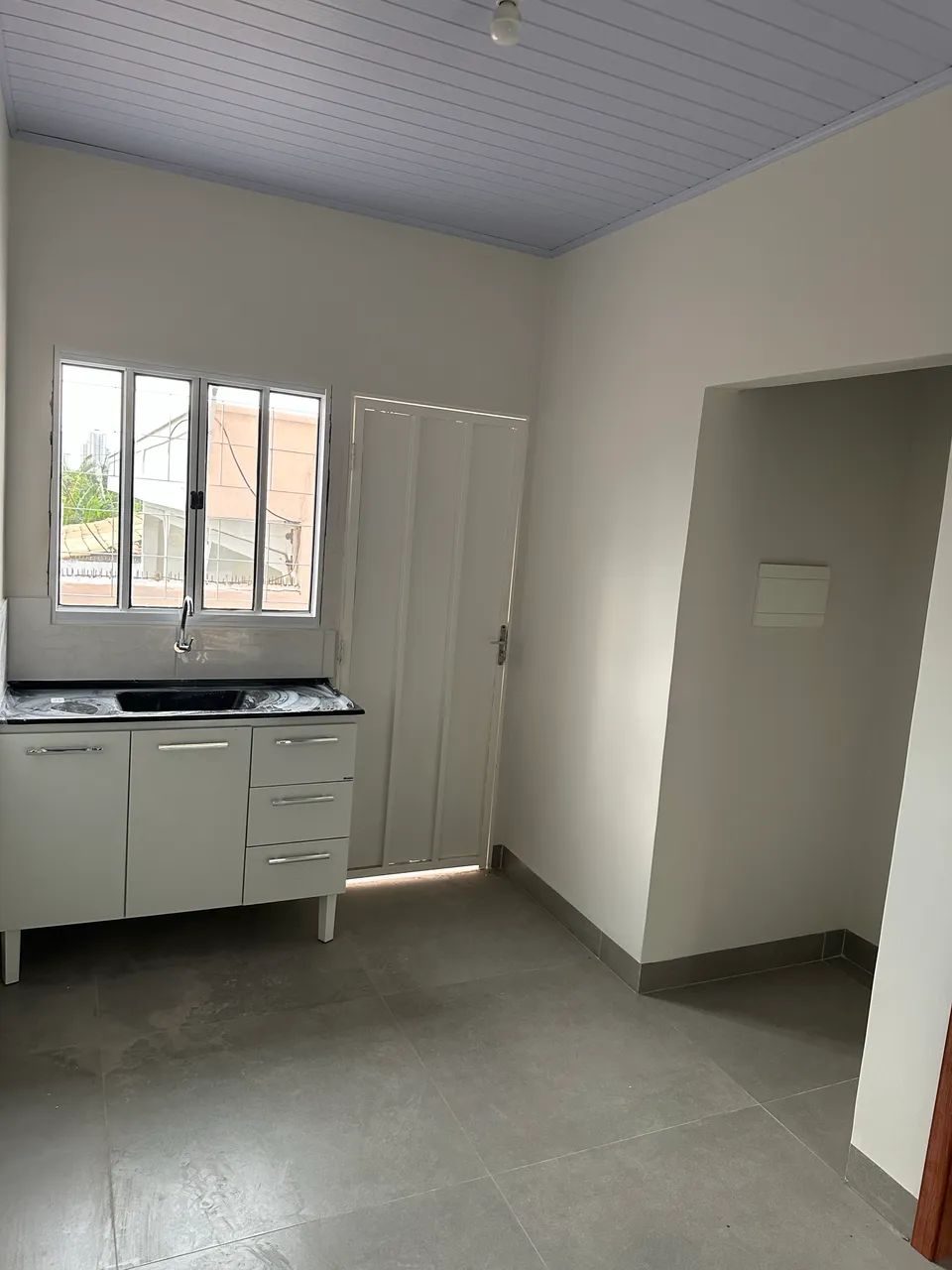 Aluga-se kitnet na Lixeira/Centro - Foto 3
