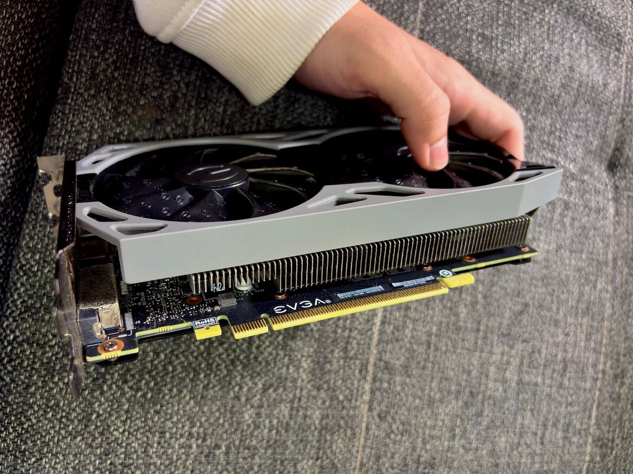 GTX 1650 Super - Foto 2