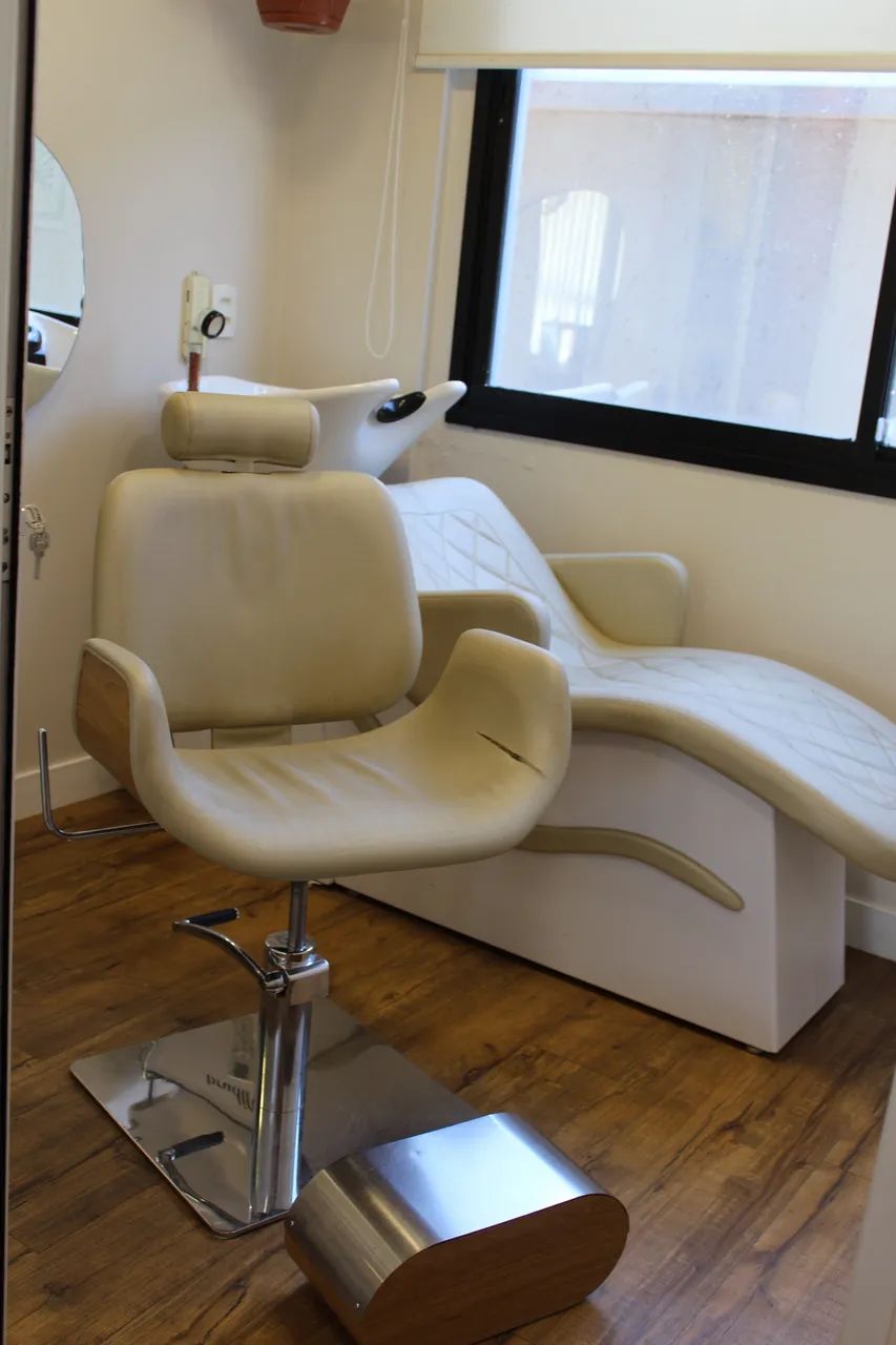 Lavatório de massagem e cadeira - Estética / Salão Beleza - Foto 2