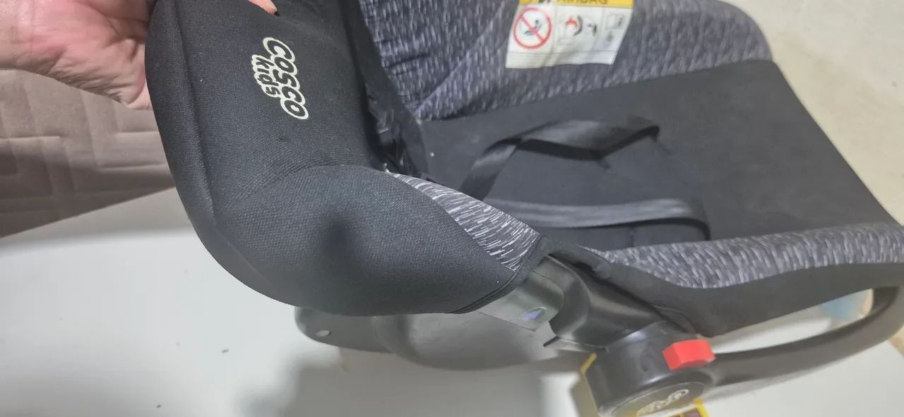 Vendo esse bebê conforto pouco tempo de uso. - Foto 3