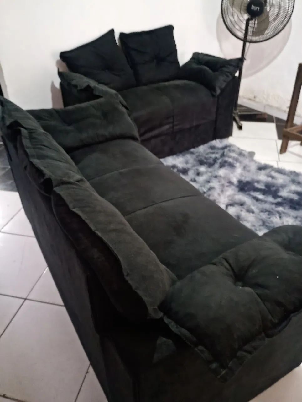 Vendo sofá 3 e 2 lugares 390.00
