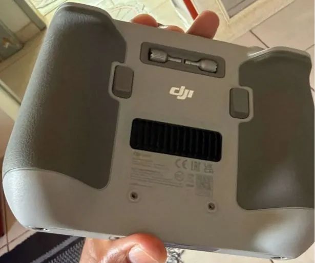 Controle com tela drone dji mini 3 zero - Foto 2